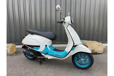 VESPA PRIMAVERA 125