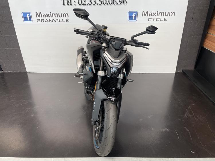 CF MOTO 450 NK