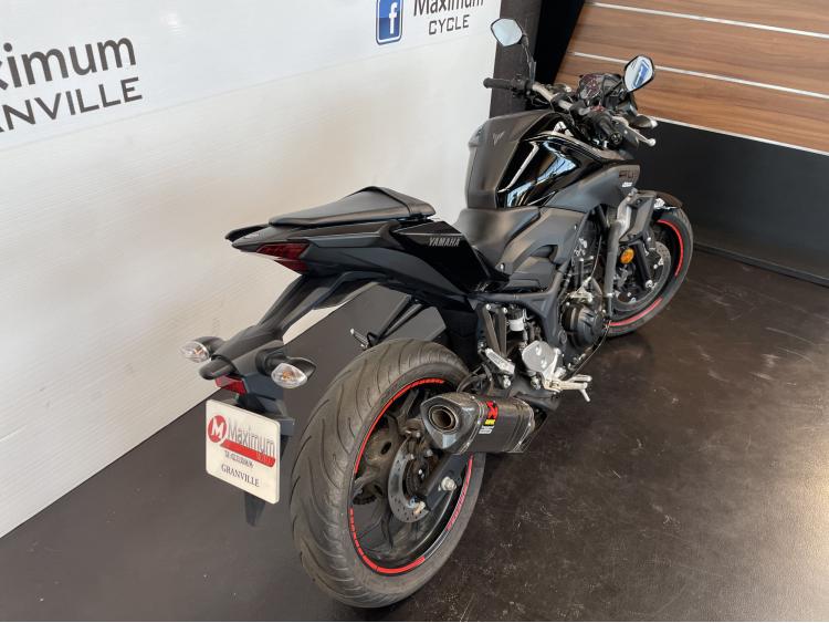 YAMAHA MT-03
