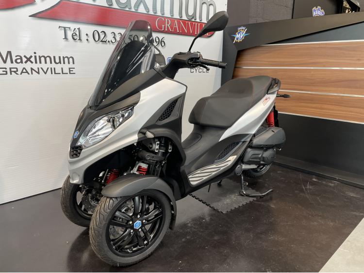 PIAGGIO MP3 300 HPE SPORT ABS ASR