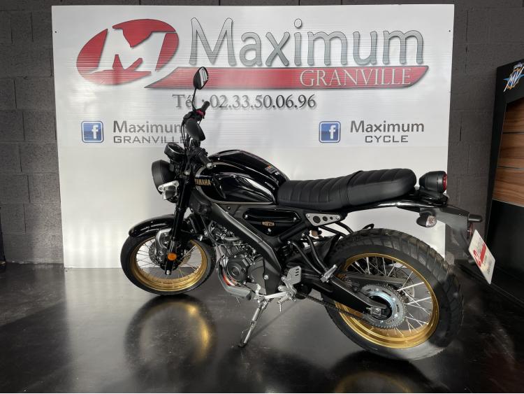 XSR 125 Legacy