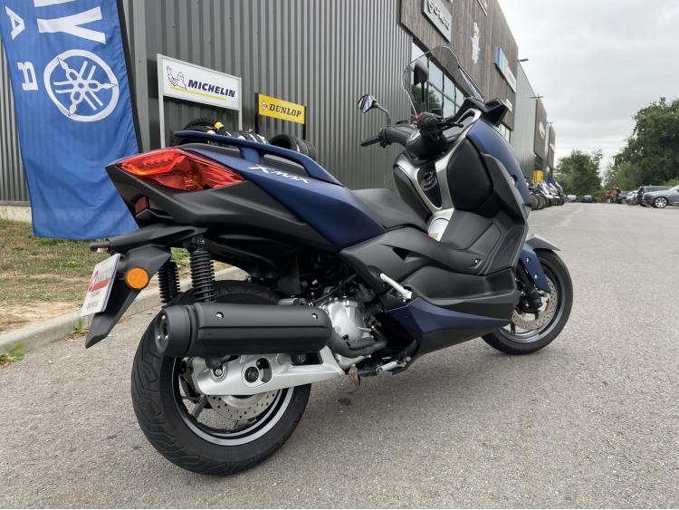 YAMAHA XMAX 125
