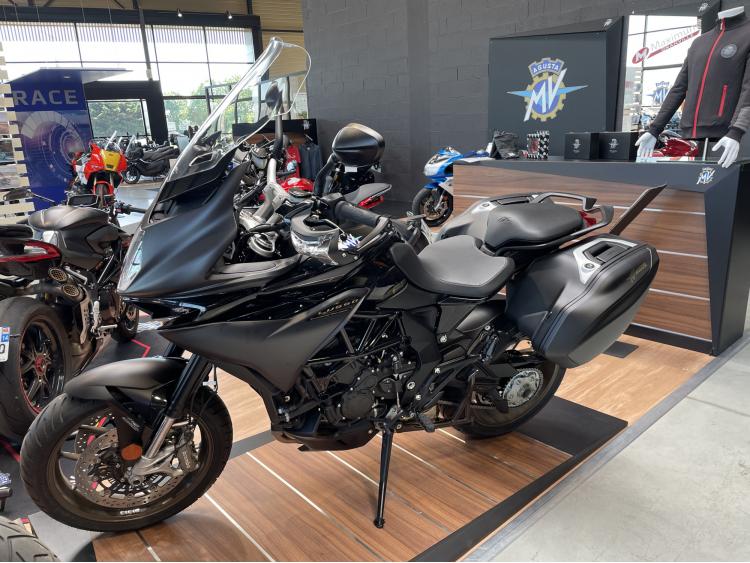 MV AGUSTA TURISMO VELOCE LUSSO SCS