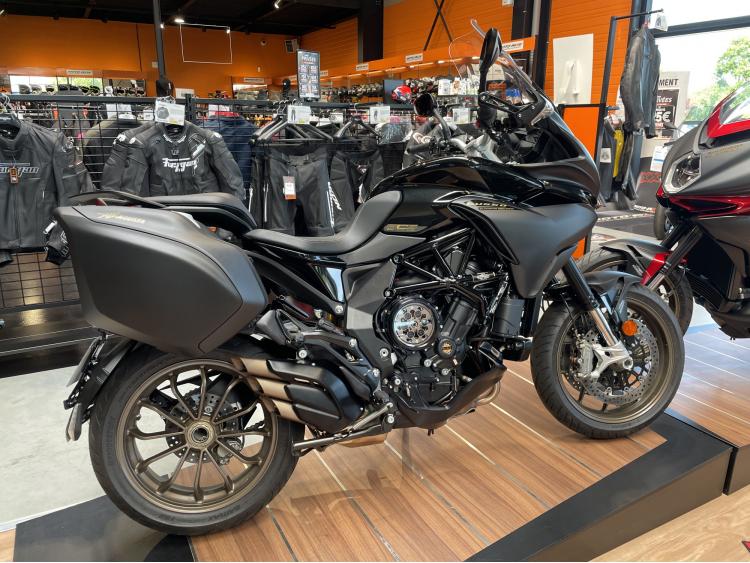 MV AGUSTA TURISMO VELOCE LUSSO SCS
