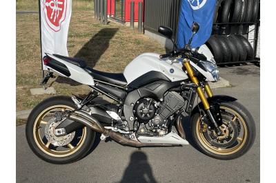 YAMAHA FZ8