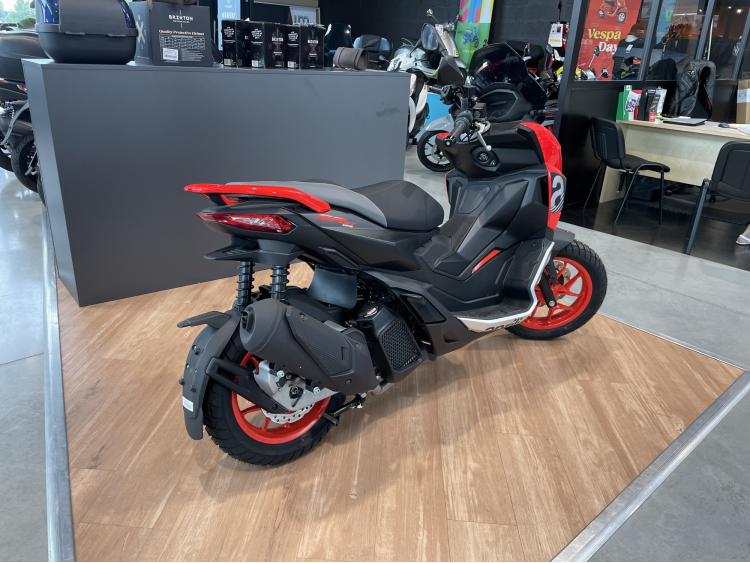 APRILIA SR 125 GT