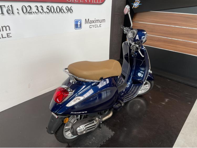 VESPA PRIMAVERA 50